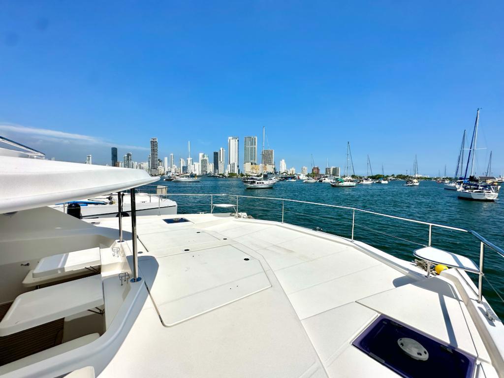 51 ft powercat (4)