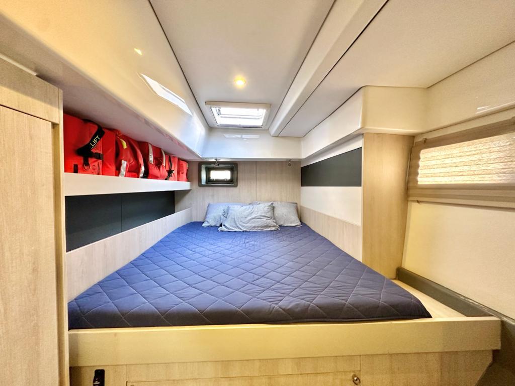 51 ft powercat (9)