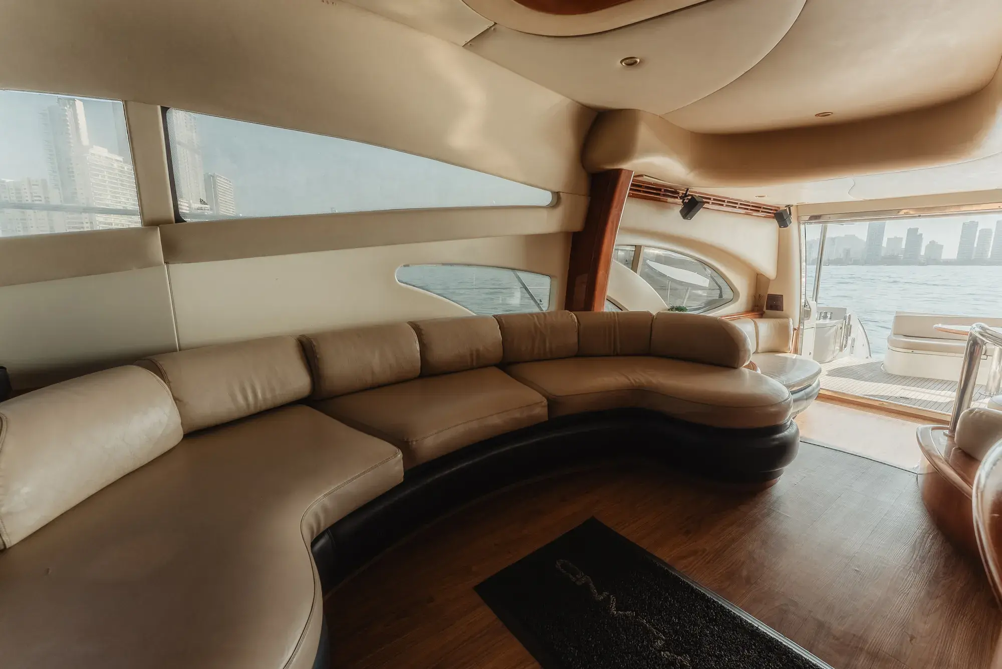 62 ft yacht skyland (39)