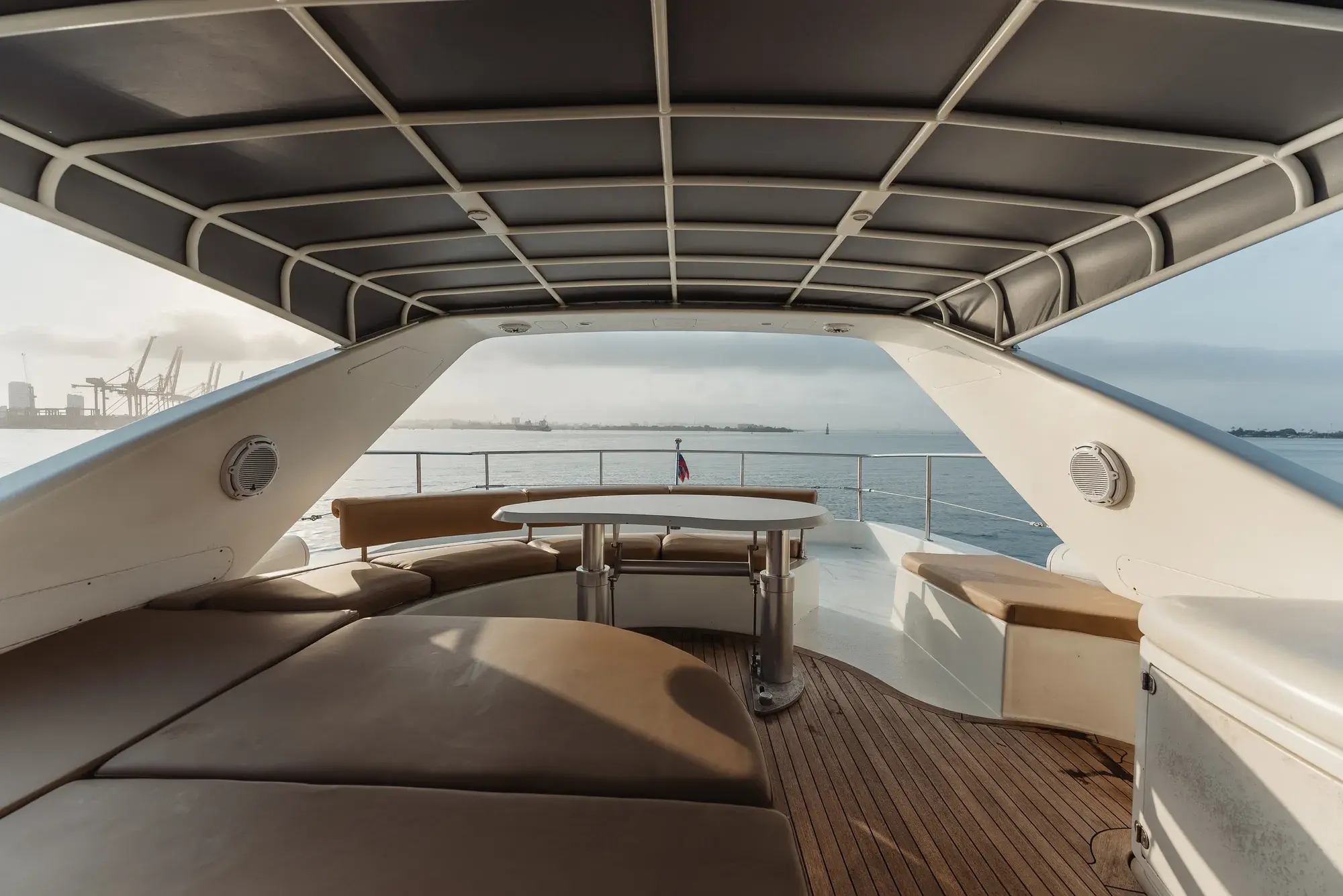 70 ft yacht sea land (5)