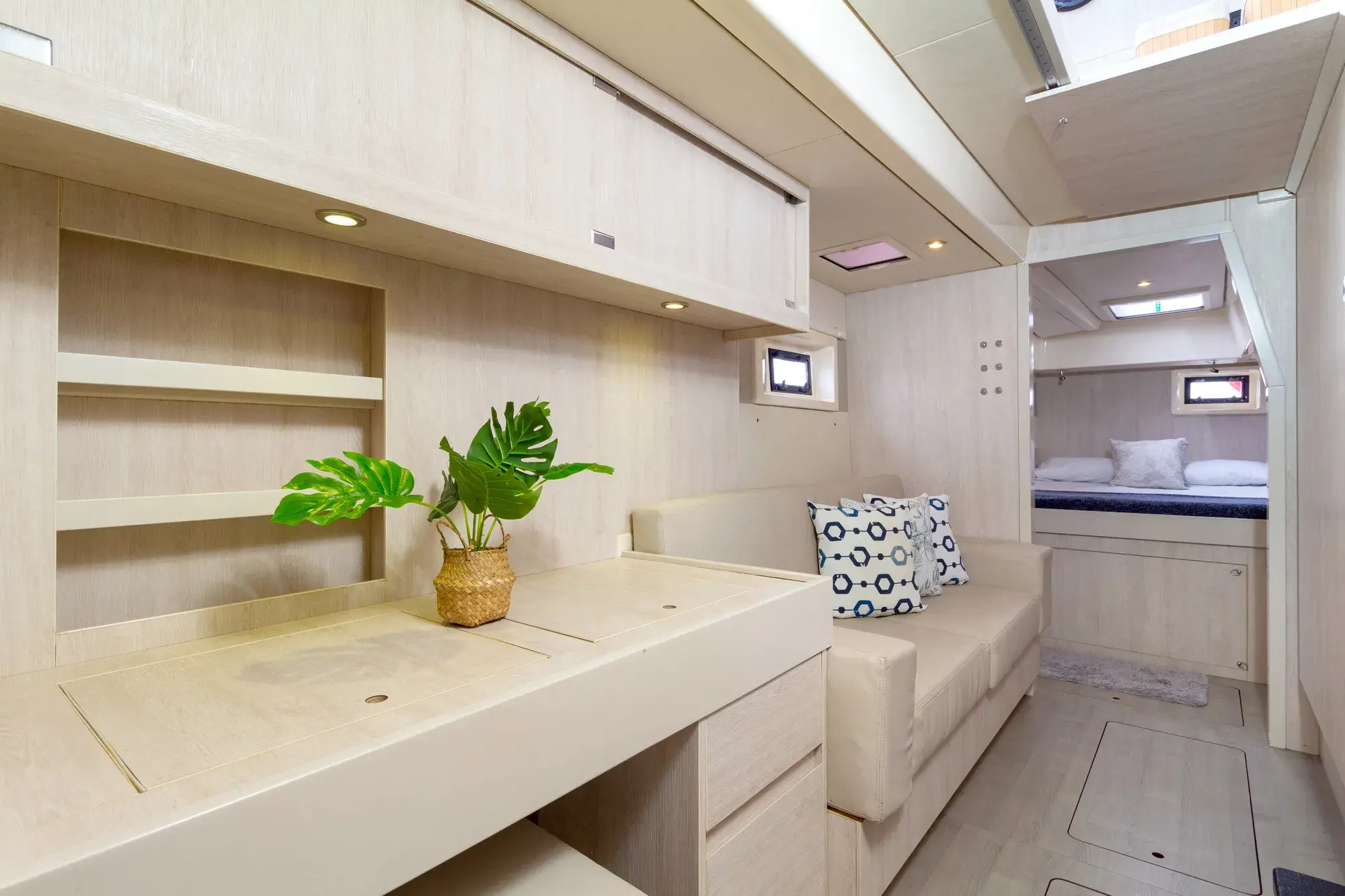 Leopard 51 VALHALA (28)