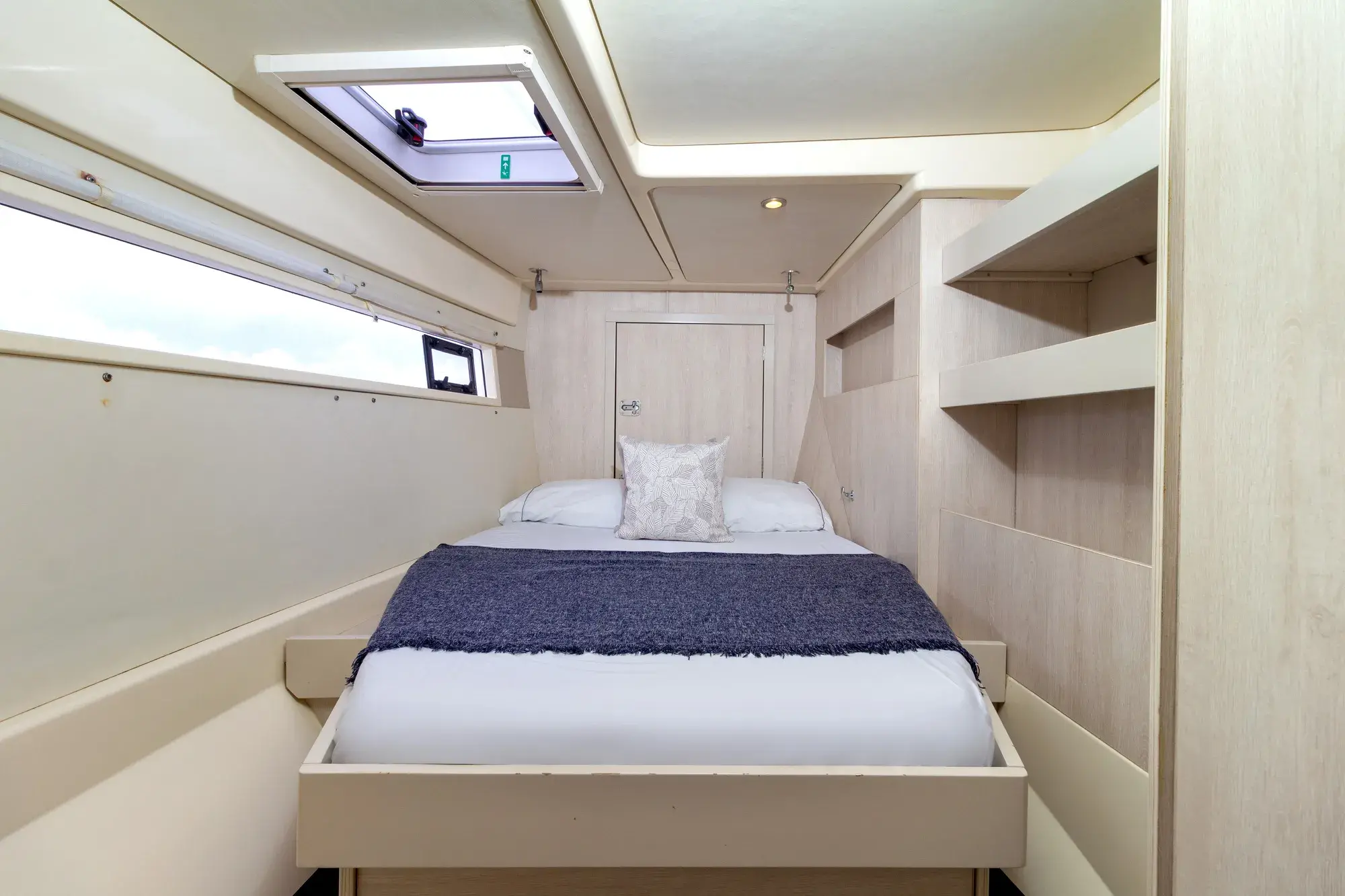 Leopard 51 VALHALA (29)